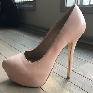 Steve Madden DejaVu Pump
